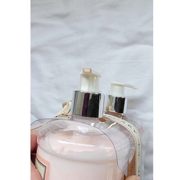 Wrights Apothecary 2 Piece Ginger Rose Lotion & Hand Soap Set Gift Set - Picture 6 of 12